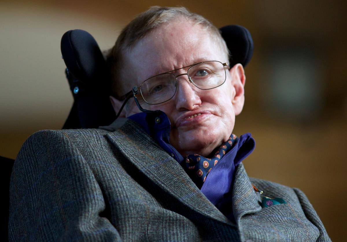 British astrophysicist Stephen Hawking (AFP Photo)