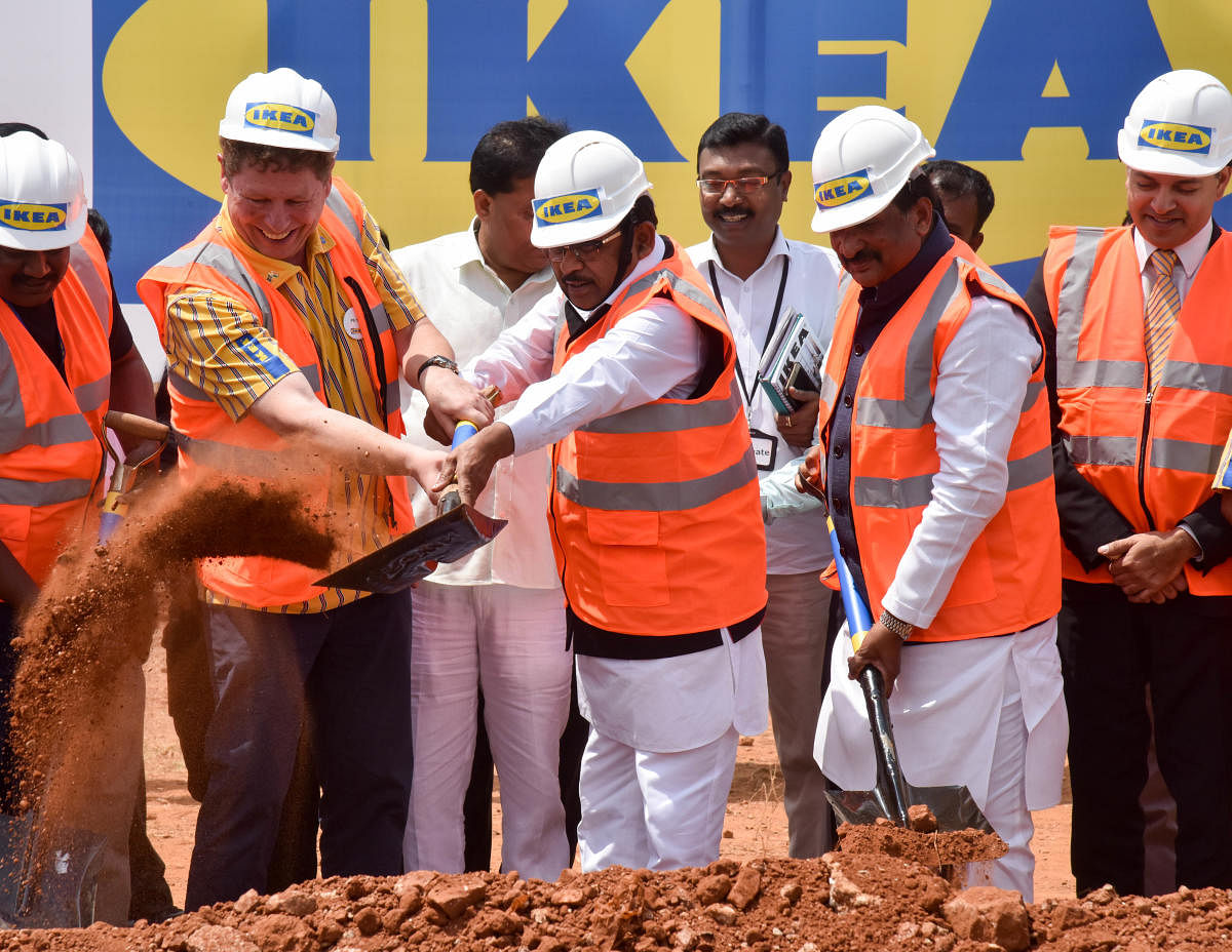 (From Left) Peter Betzel, CEO, IKEA India, Deputy Chief Minister G Parameshwara, Industrial Minister K J George and Gautam Bhattacharyya, Deputy Head of Mission, Embassy of Sweden during the IKEA Bengaluru ground-breaking ceremony, at Nagasandra Metro sta