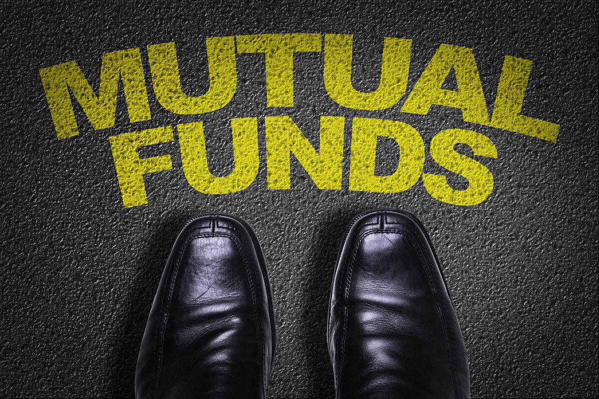 Mutual Funds sign (Getty Image)