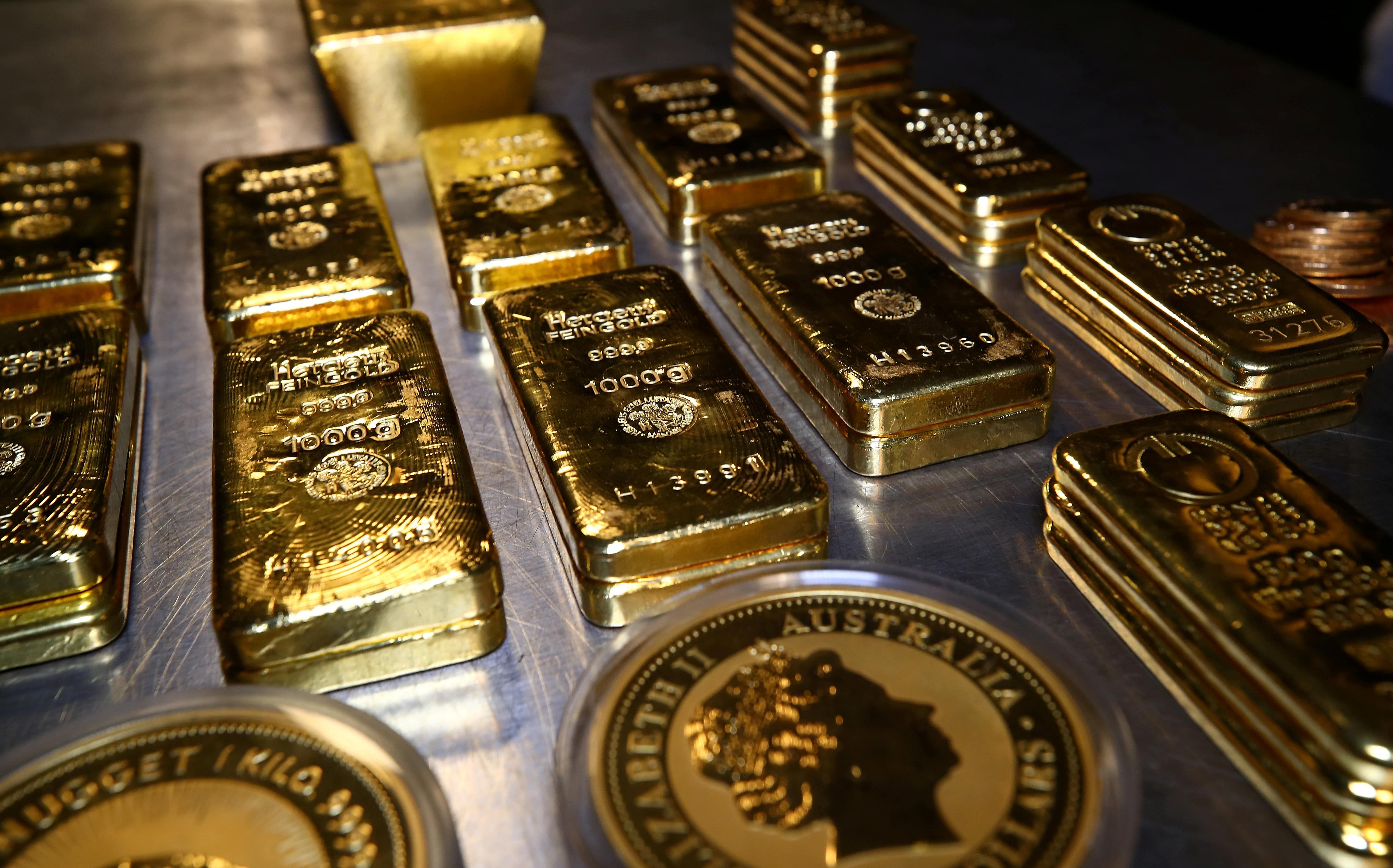Globally, gold prices rose 0.93 per cent to USD 1,664.20 per ounce in New York. (Credit: Reuters Photo)