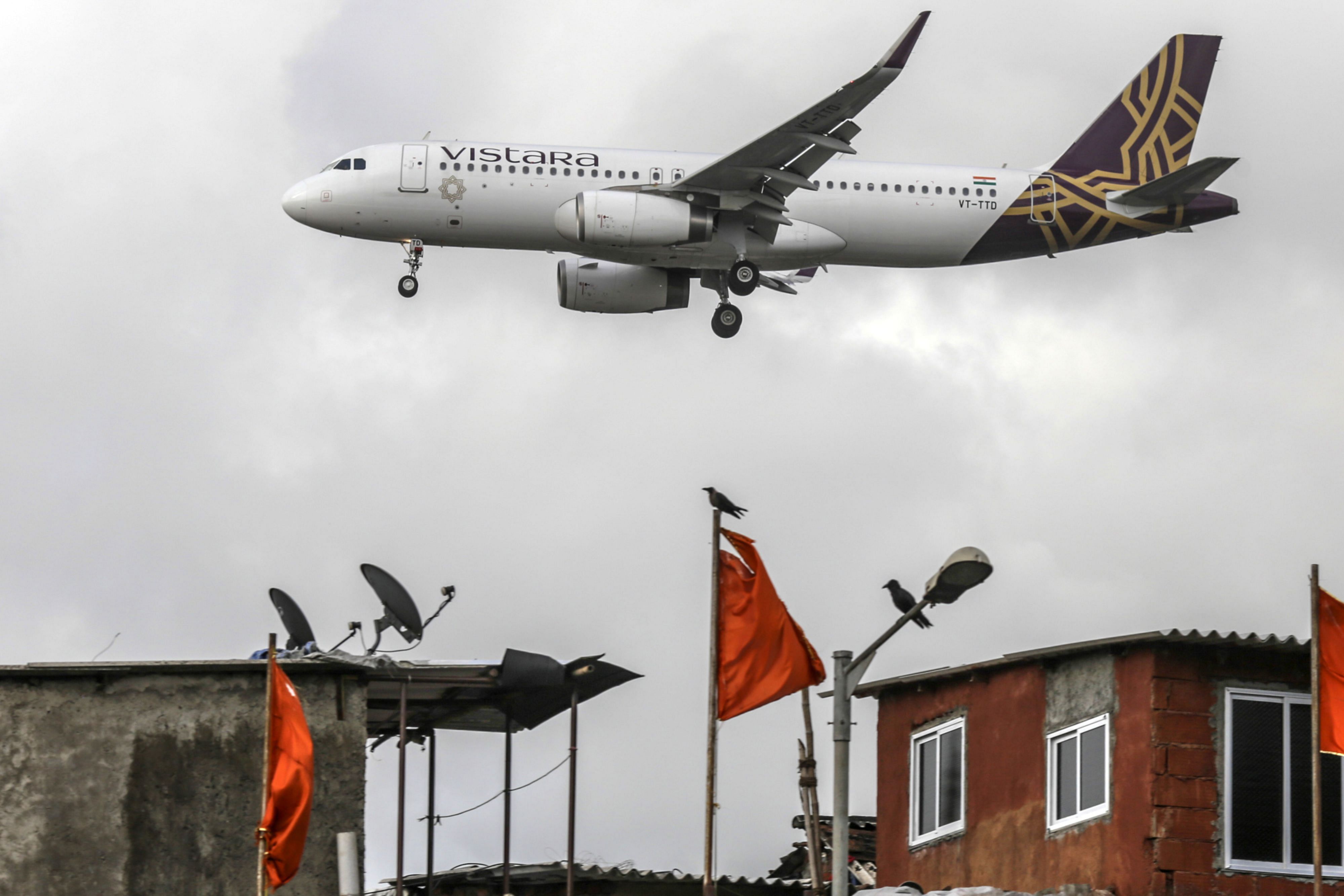 The carrier, a joint venture between Singapore Airlines and Tata Group, started flying in 2015 and currently operates 32 Airbus A320s and seven Boeing 737s. Credit: Bloomberg