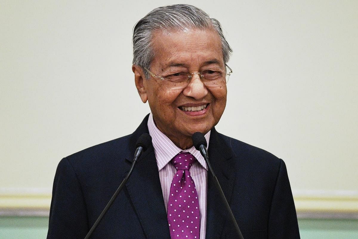 Mahathir Mohamad says Parliament will pick a new prime minister after the king failed to establish who has majority support following the collapse of the ruling coalition. (AP/PTI)