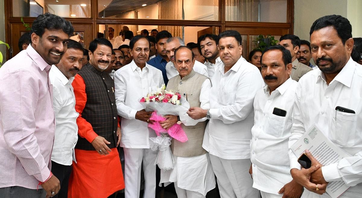 State home minister Mahmood Ali and other minority community leaders thanking Telangana CM Rao after a resolution opposing CAA, NPR, NRC was adopted by the State assembly on Monday.