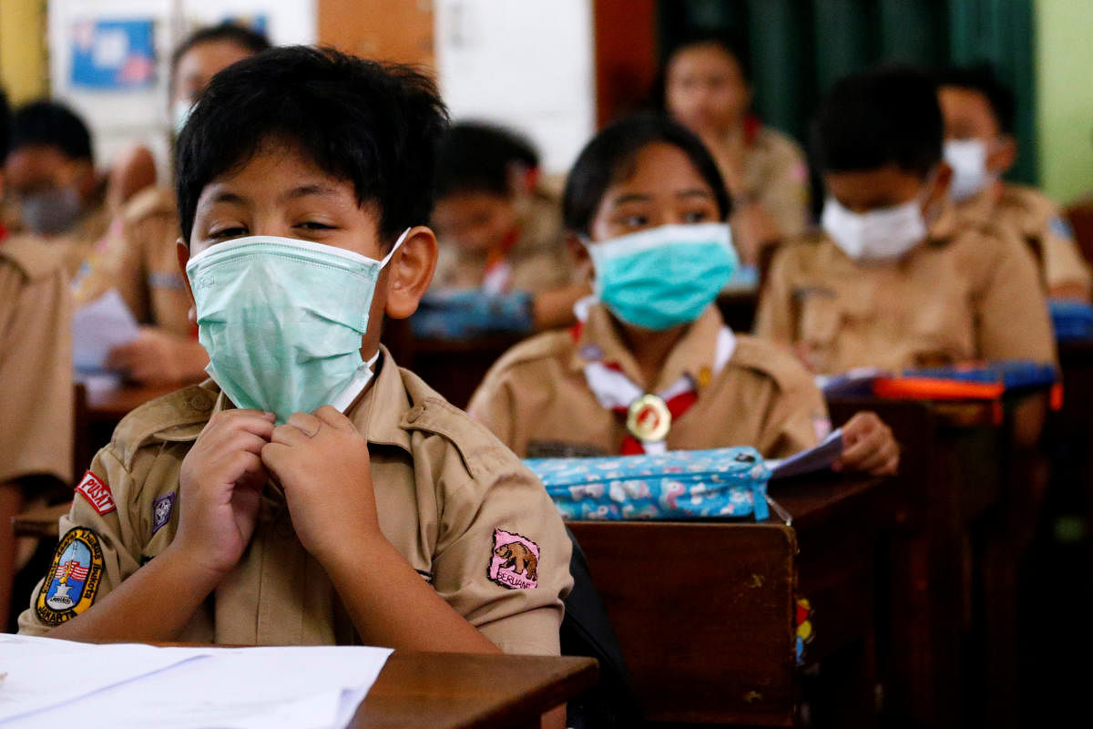 Students wearing protective mask in school. (Reuters/Image for representation)