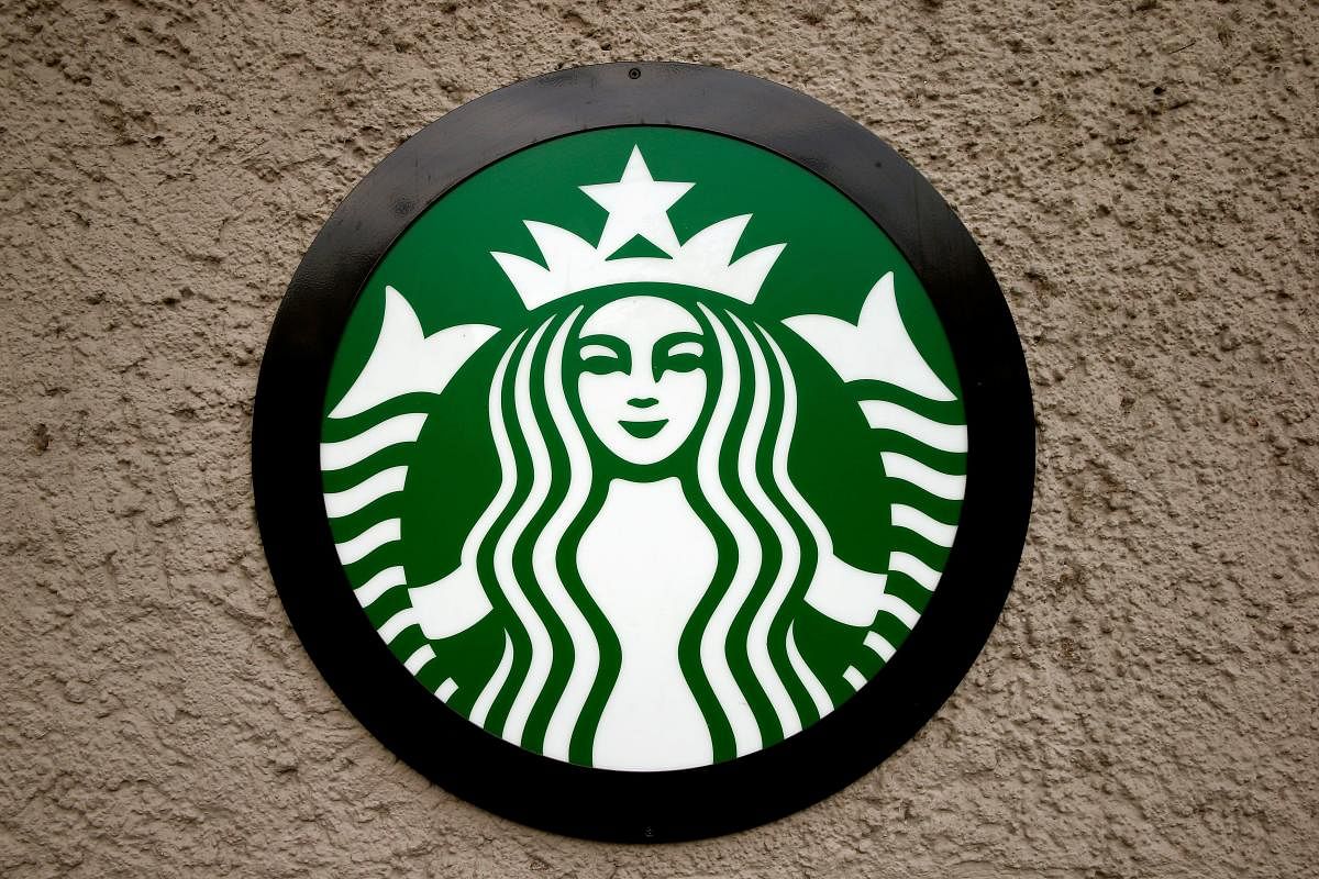 The company's logo is seen at a Starbucks coffee shop in Zurich, Switzerland October 27, 2016. (Reuters Photo)
