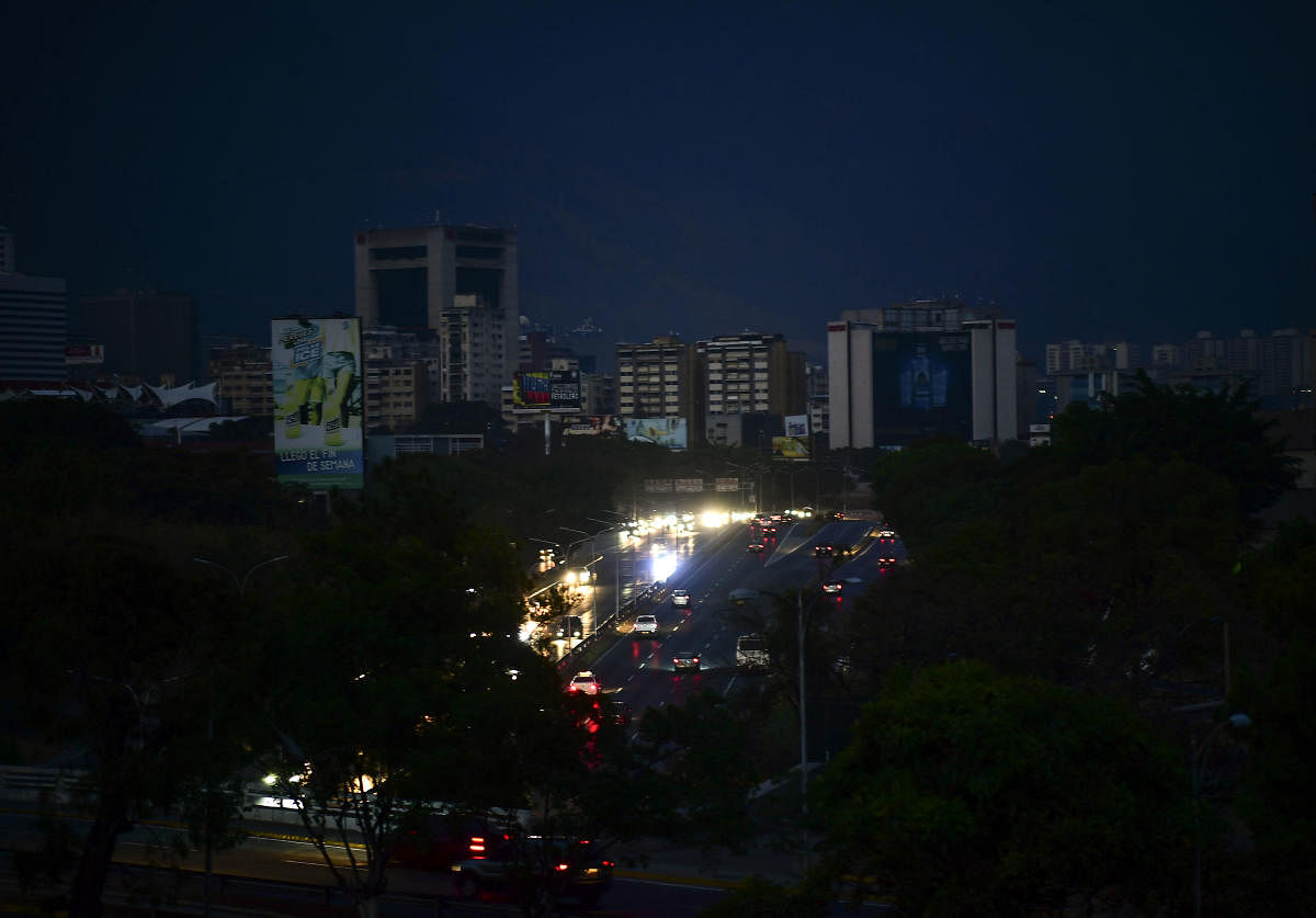 View of Caracas during the worst power outage in Venezuela's history. (AFP Photo)