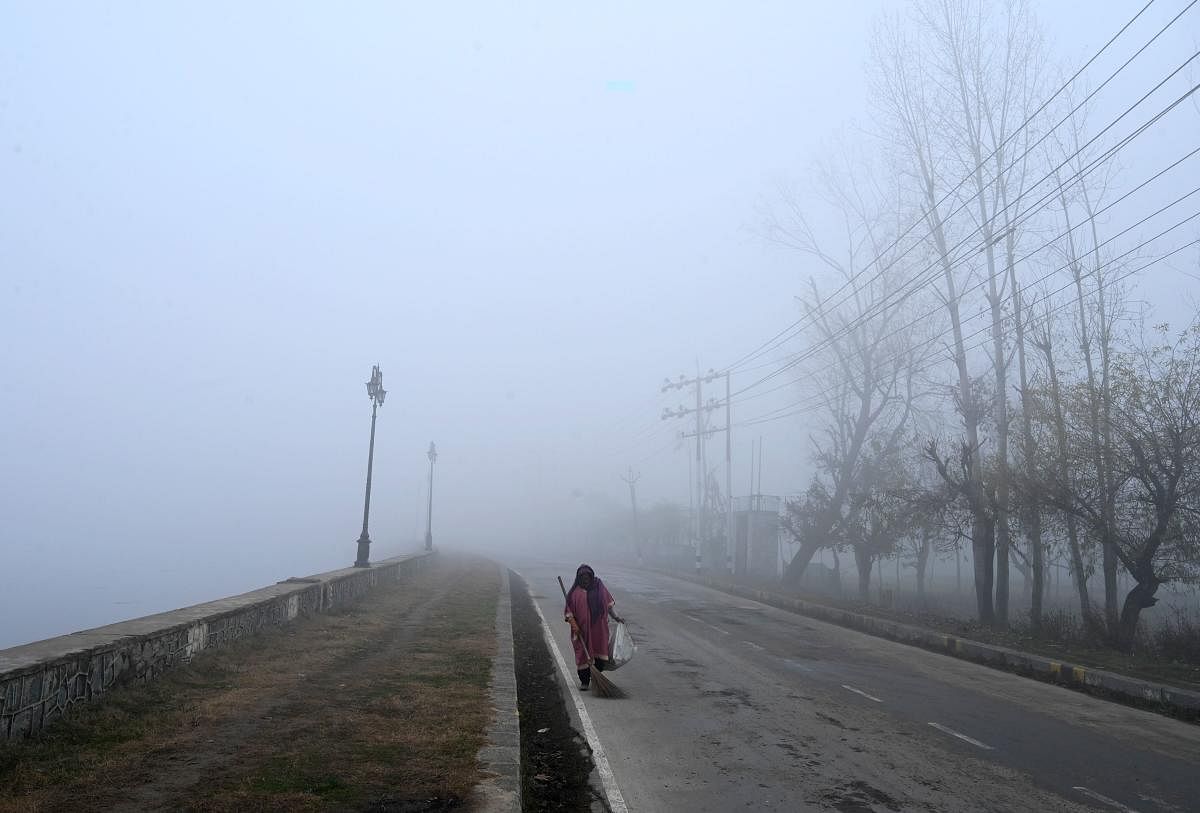 Meanwhile, foggy and cold conditions prevailed across Kashmir for the third consecutive day on Saturday. Vehicles on Srinagar roads were moving with their headlights on as there was poor visibility due to fog. Photo/AFP