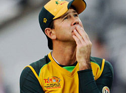 Australia's then cricket captain Ricky Ponting waits for a presentation ceremony to begin at Trent Bridge Cricket Ground in Nottingham, in this June 8 2009 file photo. Australia's Ricky Ponting will retire from test cricket after this week's third match against South Africa, the 37-year-old said on November 29, 2012. REUTERS