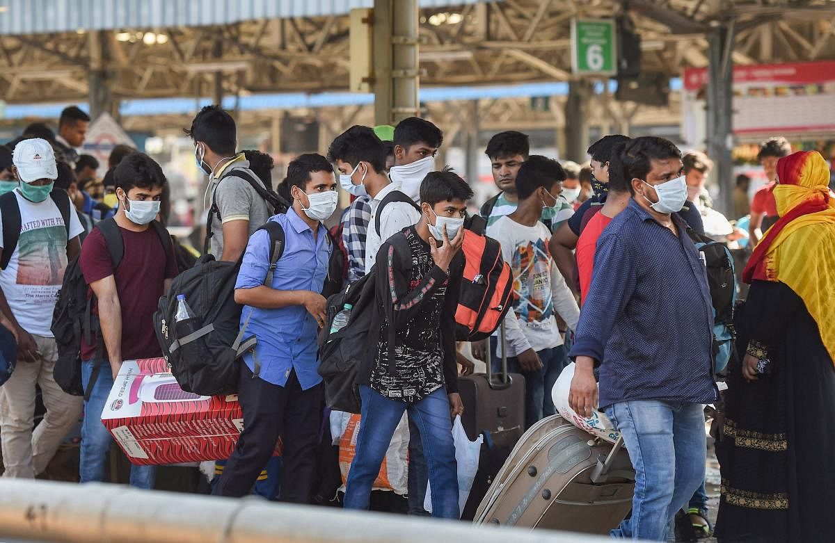 People wearing masks in the wake of coronavirus pandemic (PTI Photo)