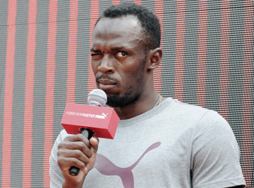 The fastest man on earth, Usain Bolt, is all set to make his date with India tomorrow by involving himself in a friendly face off with Indian cricket stars Yuvraj Singh and Zaheer Khan. Reuters file photo