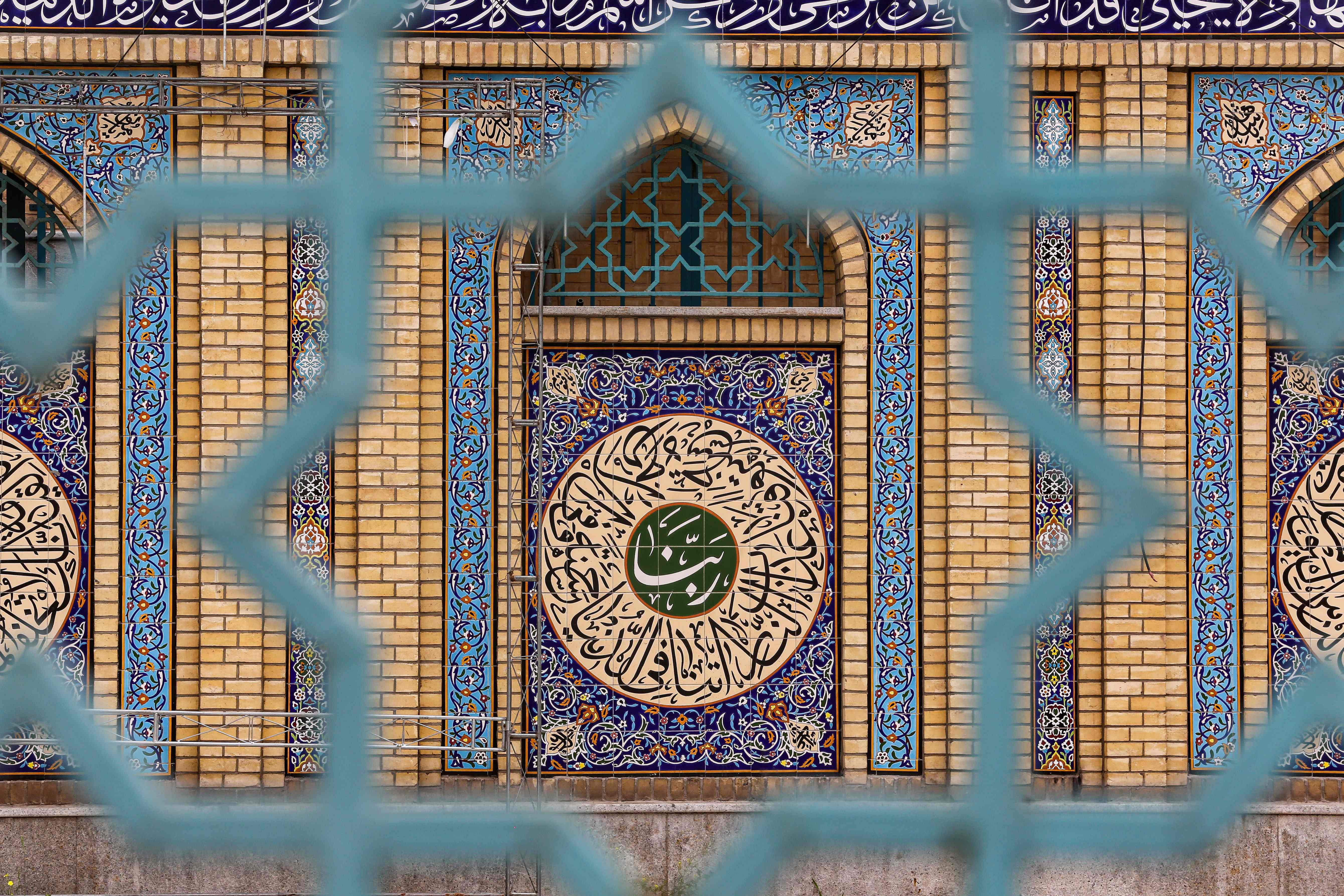 The resumption of Friday prayers — still banned in the capital Tehran and some other major cities — followed the reopening last Monday of 132 mosques in areas consistently free of the virus. (AFP photo)