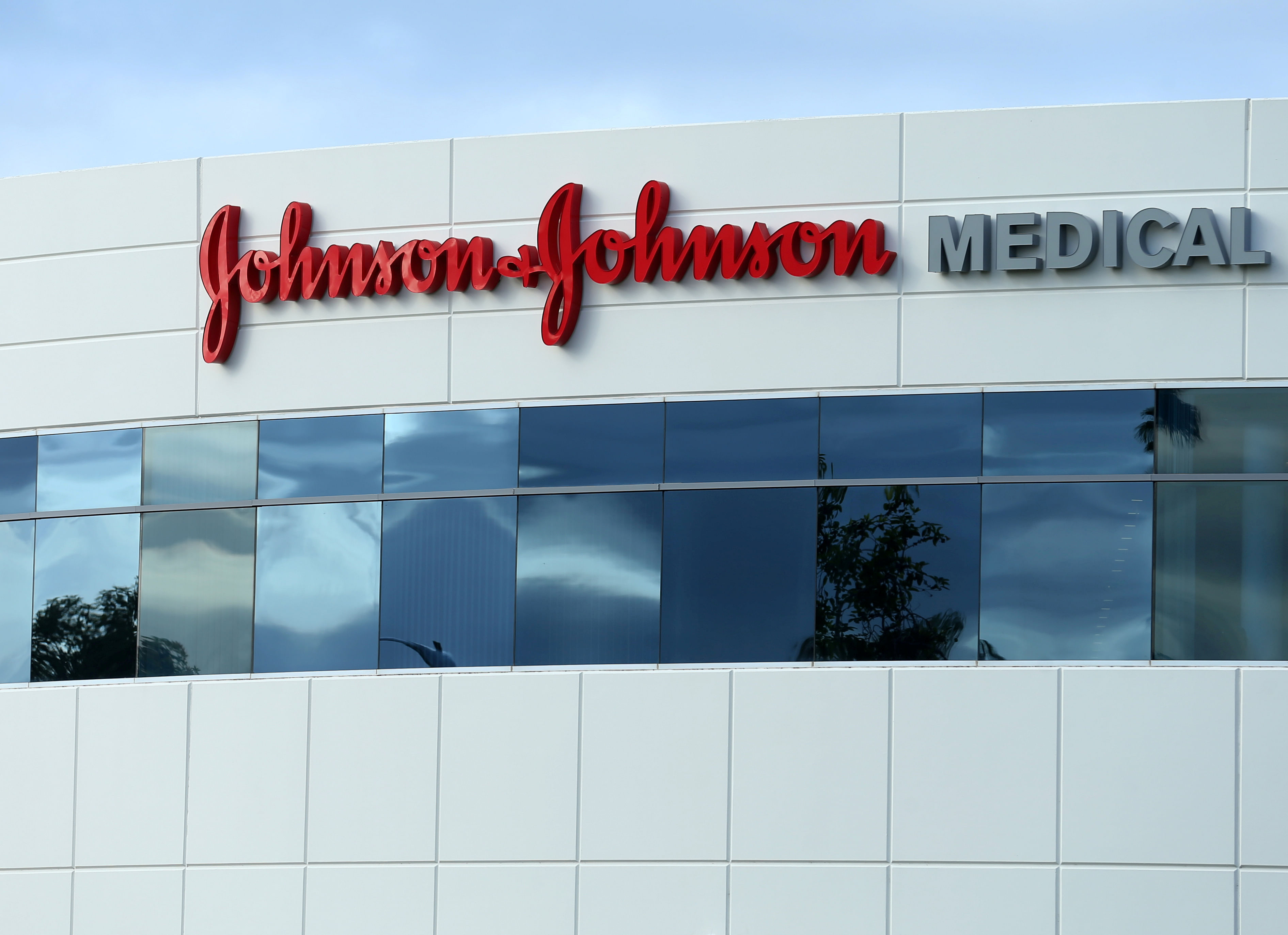 A Johnson & Johnson building is shown in Irvine, California. (Reuters Photo)