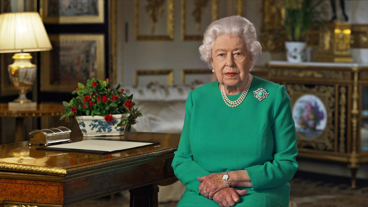 Buckingham Palace handout image of Britain's Queen Elizabeth during her address to the nation and the Commonwealth in relation to the coronavirus epidemic (COVID-19), recorded at Windsor Castle, Britain April 5, 2020. (Reuters Photo)