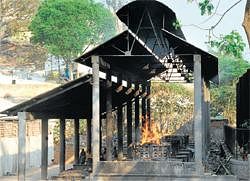 The cremation ground at Chamarajpet. DH Photo