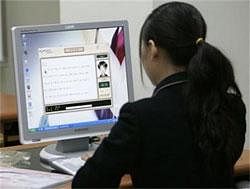 Excessive computer use spurs risky behaviour among teens