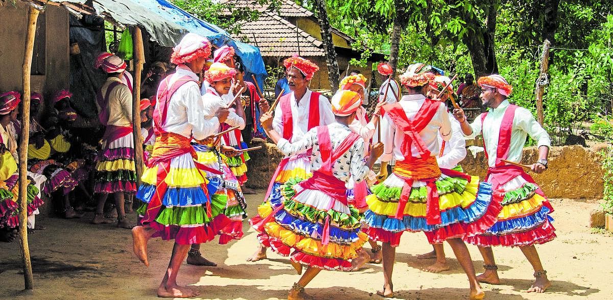 The dancers perform in the Kundapura-Brahmavar-Udupi-Mutlupady-Hiriadka regions of Udupi district. Photos by Shashikanth Shetty