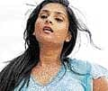Actress Ramya steps on choreographers' toes