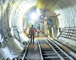 ground work: Work on the Namma Metro tunnel is in progress between Central College station  dh photos