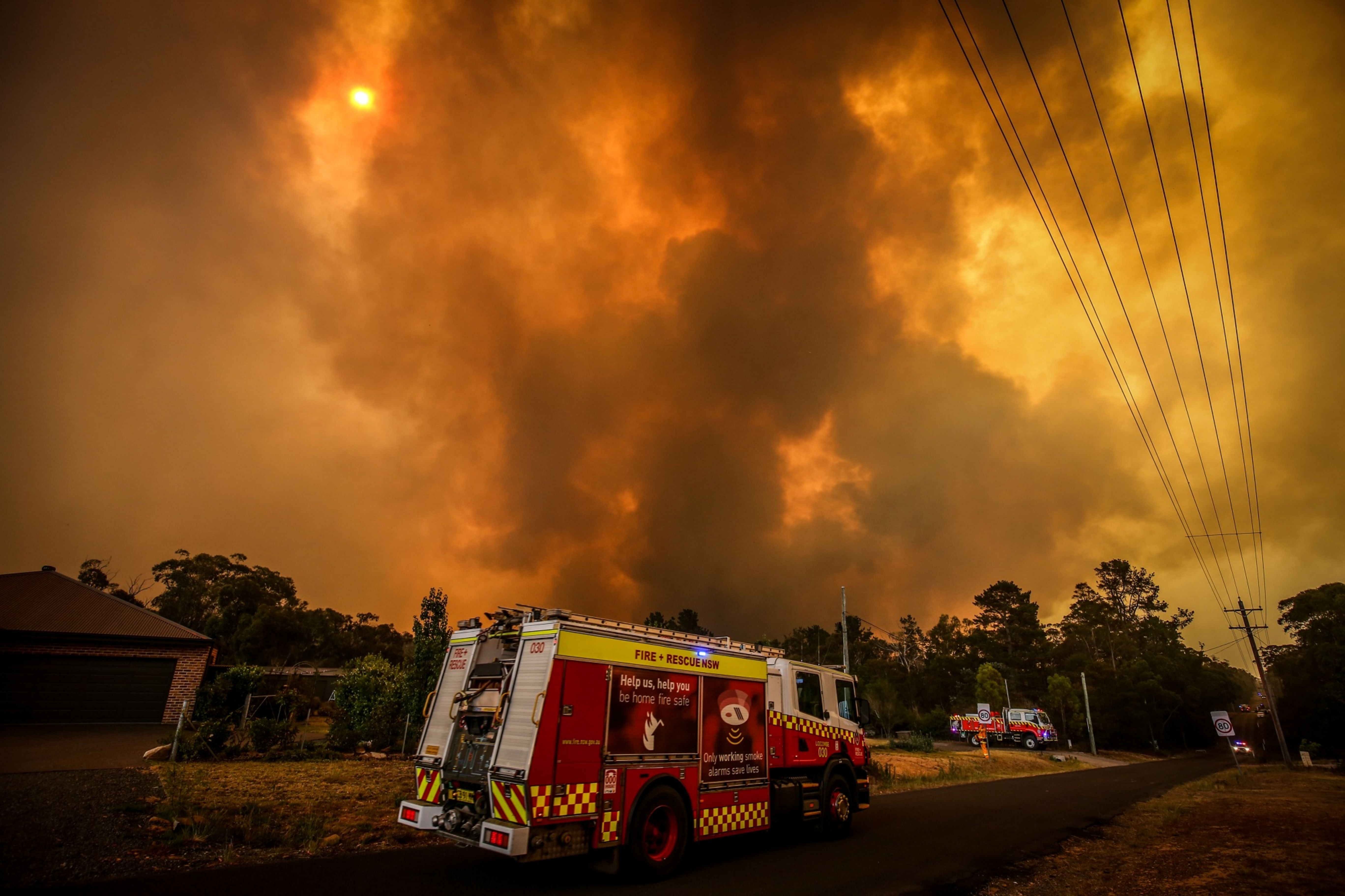 Australian bushfires likely contributed 900 million metric tons of carbon emissions, according to early estimates from scientists behind the Global Fire Emissions Database. Credit: Bloomberg