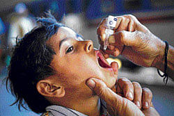 114 children given Hepatitis B vaccine instead of polio drops