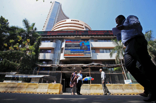 A benchmark index of Indian equities markets ended Monday's trade flat - 60 points down, as automobile, capital goods and fast moving consumer goods (FMCG) stocks dipped. PTI Image