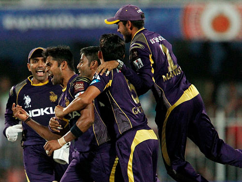 Encouraged by the presence of many 'team players', Kolkata Knight Riders bowling coach Wasim Akram has expressed confidence that his side will make it to the final four in the IPL as they have a 'good enough' bowling attack. PTI file photo