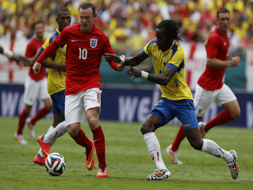 Wayne Rooney ended his four-game international goal drought as an experimental England side drew 2-2 with Ecuador in a feisty World Cup warm-up match on Wednesday. Reuters photo