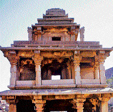 Hidimbeswara Temple. Photo by author