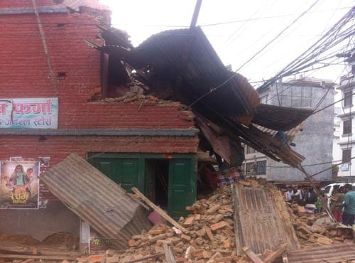 Damaged houses in Katmandu . Picture courtesy Twitter