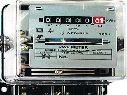 Instal smart meter, plan electricity use to reduce bill