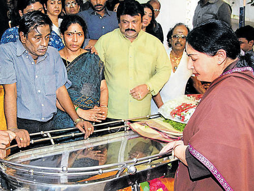 Tamil Nadu Chief Minister J Jayalalitha pays her last respects at the funeral of actor Manorama, in Chennai on Sunday. PTI