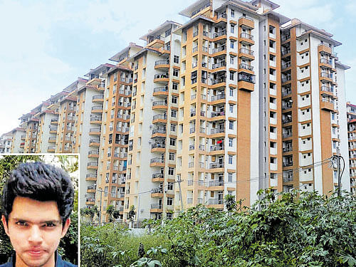 Vipin Poornachandra, 24, an employee of Amazon, jumped from 14th floor of an apartment complex on Hoskote main road early on Friday, less than five hours after his mother died. DH photo