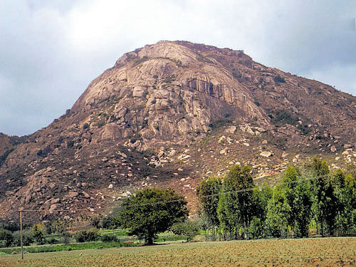 The picturesque Skandagiri Hills is a trekkers' paradise.