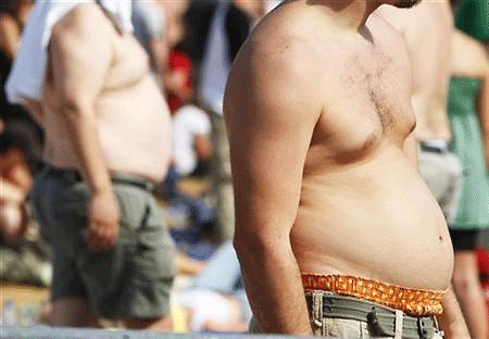 Overall, the excess risk of premature death (before age 70) among those who are overweight or obese is about three times as great in men as in women, they said. Reuters File Photo for representation.