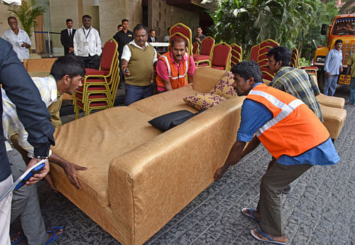 BBMP&#8200;workers seize furniture at JW&#8200;Marriott hotel. DH photo