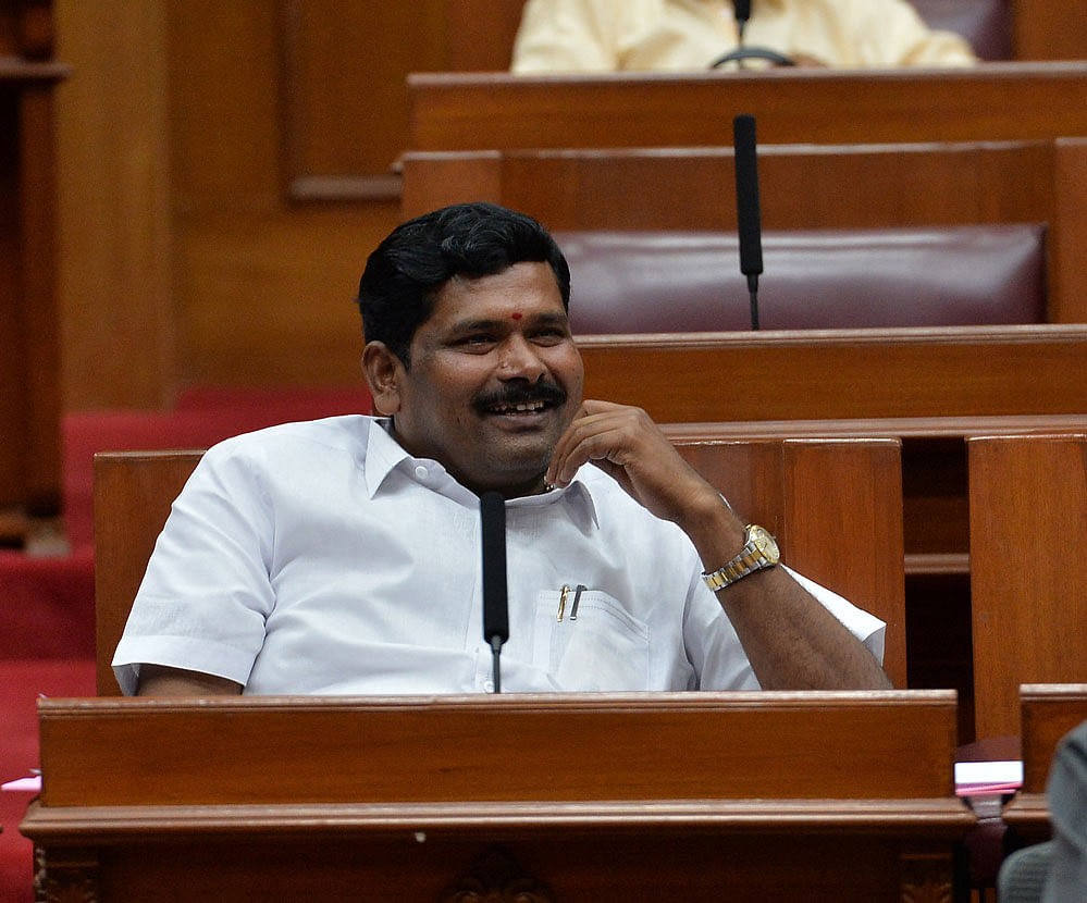 When contacted by DH, the MLAs said that they received phone calls on Saturday and Sunday, with persons threatening them with dire consequences, if they opposed the implementation of the Sadashiva Commission report. DH File Photo