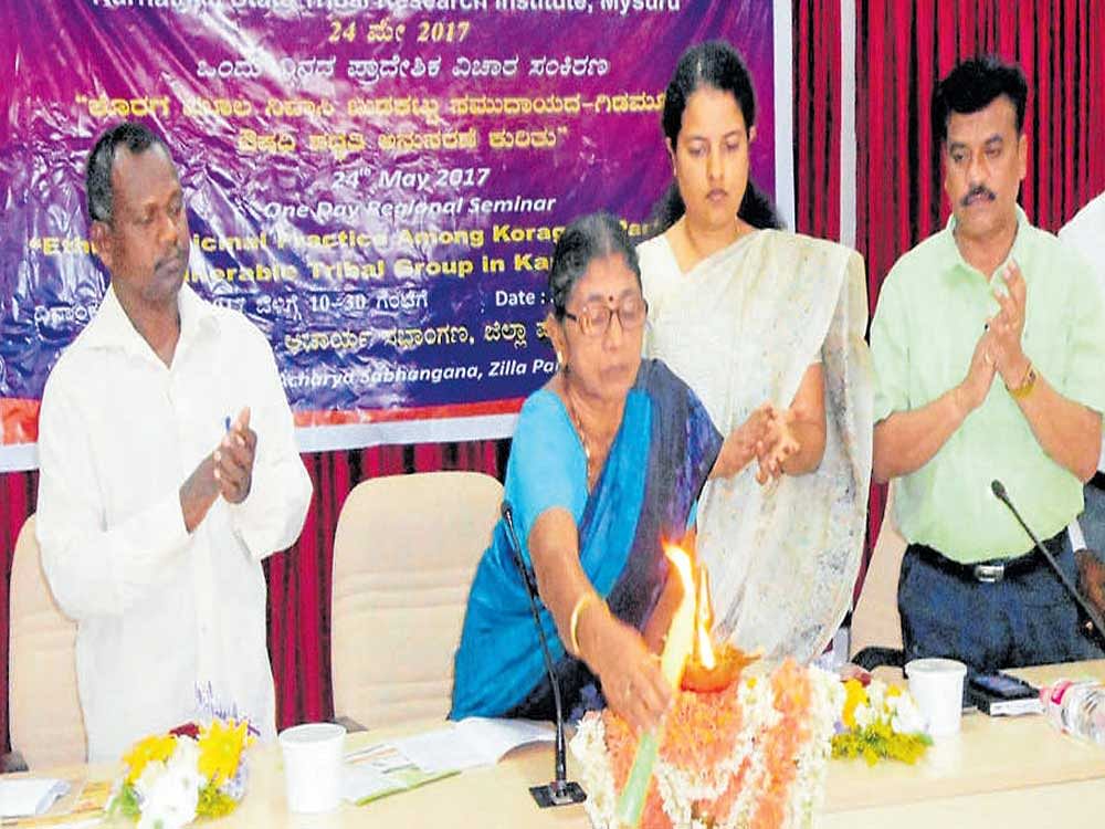 Zilla Panchayat vice president Sheela Shetty inaugurates a seminar on herbal medicine system in tribal community in Udupi.