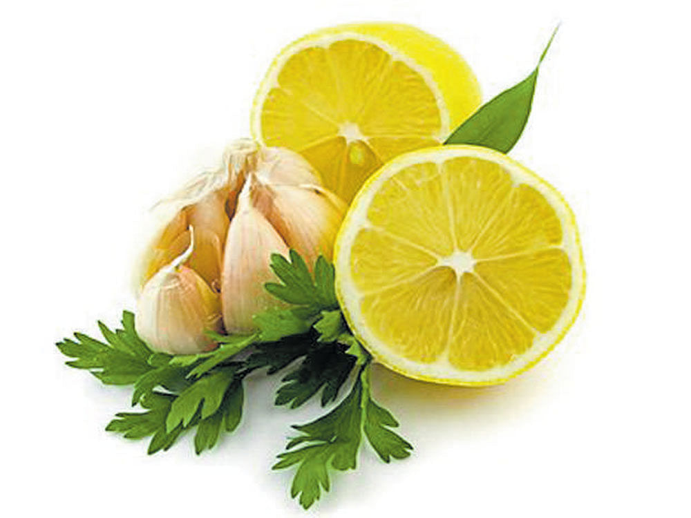 Vitamin C, commonly found in rich quantities in citrus fruits like lemon, could be they key to defeating leukaemia.
