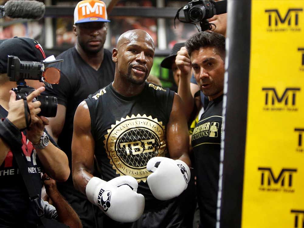 Mayweather, the 40-year-old undefeated former welterweight boxing champion, has been lured out of retirement to face McGregor, a star of mixed martial arts' Ultimate Fighting Championship. Reuters File Photo