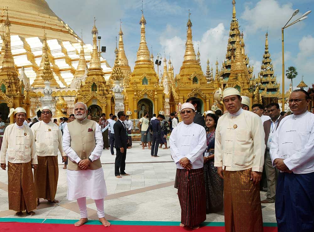 India's Prime Minister Narendra Modi visits Shwedagon Pagoda in Yangon, Myanmar September 7, 2017. REUTERS