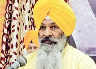 Accused on charges of rape, former Punjab minister in the Akali Dal-BJP government, Sucha Singh Langah, today presented himself before a Chandigarh court to surrender. Langah, who had been the state agriculture minister in Punjab under former chief minister Parkash Singh Badal, had been on the run since last Friday. Picture courtesy Twitter