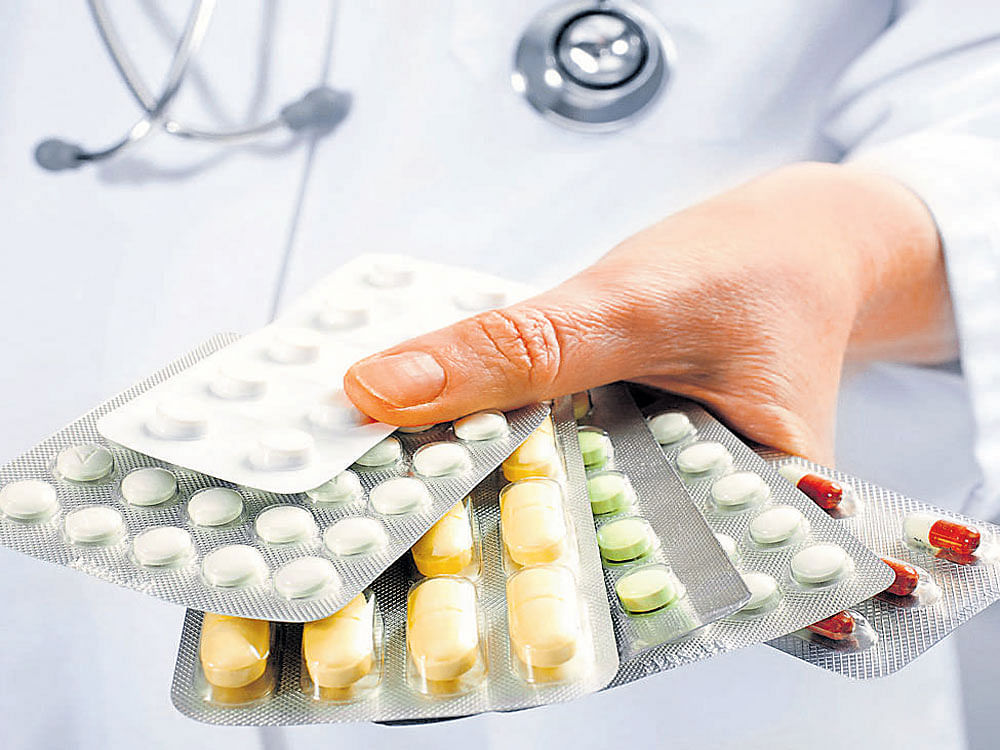 The directions came while the bench was hearing a Public Interest Litigation (PIL) seeking that the government tackle illegal sale of 'Schedule H' or prescription medicines online. file photo