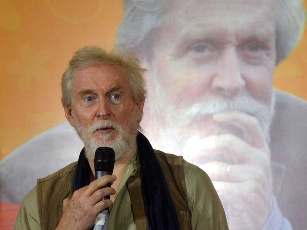 INTO THE 'ALTER'NATE Tom Alter
