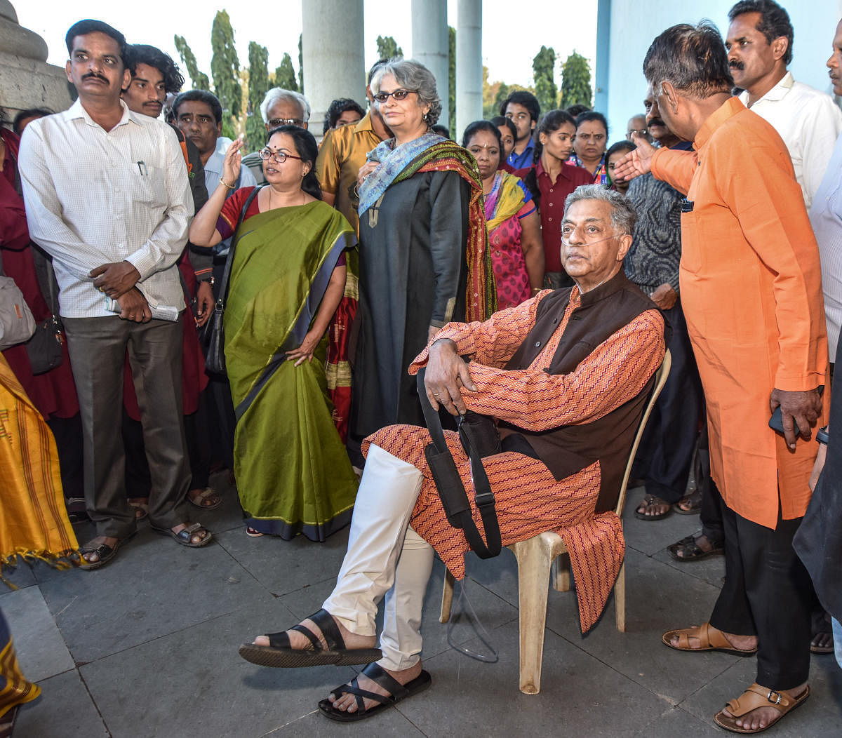 Jnanapith awardee Girish Karnad rests near the entrance of Kalamandir, in Mysuru, on Sunday.