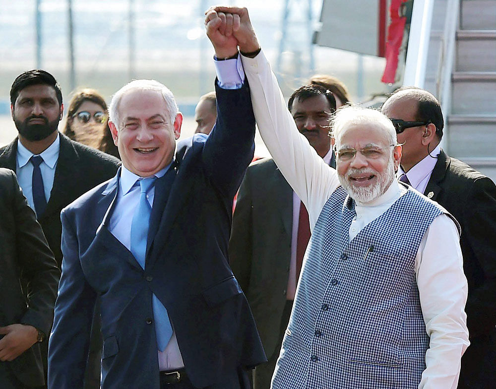 Prime Minister Narendra Modi with his Israeli counterpart Benjamin Netanyahu. PTI file photo