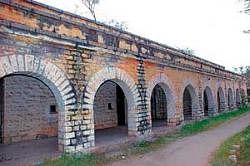HISTORIC PRISON: A part of the Bellary cantonments barracks was converted into a military jail, called the Alipore jail, by the end of the 19th century. File photo