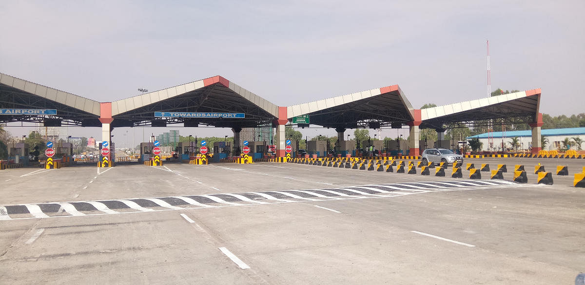 Navayuga Devanahalli Toll Plaza Ltd., has all set to collect toll from vehicle going towards Kempegowda International Airport