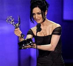 Indian-origin actress Archie Panjabi wins Emmy