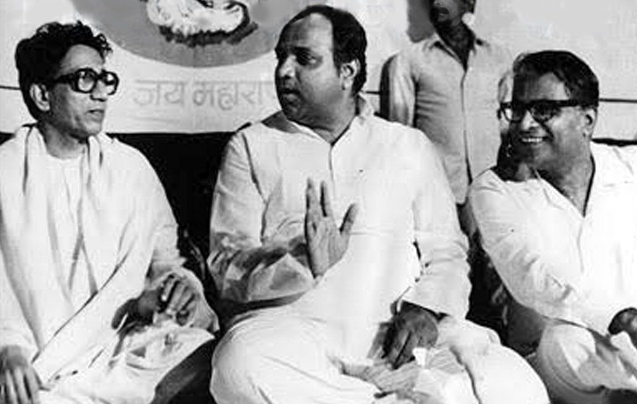 An old photo of late Shiv Sena supremo Bal Thackeray, late socialist leader and trade unionist George Fernandes and NCP president Sharad Pawar. (File photo)