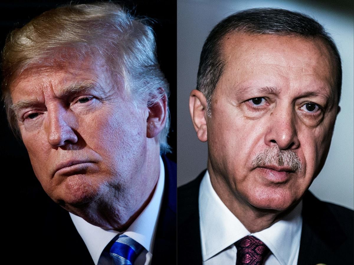 Turkish President Tayyip Erdogan (R) and US President Donald Trump (L). (AFP Photo)
